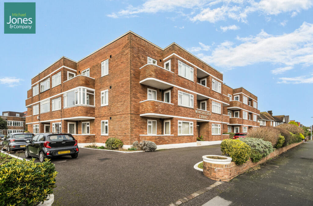 2 bed 1st Floor Flat for rent in Worthing. From Michael Jones & Company - New Homes