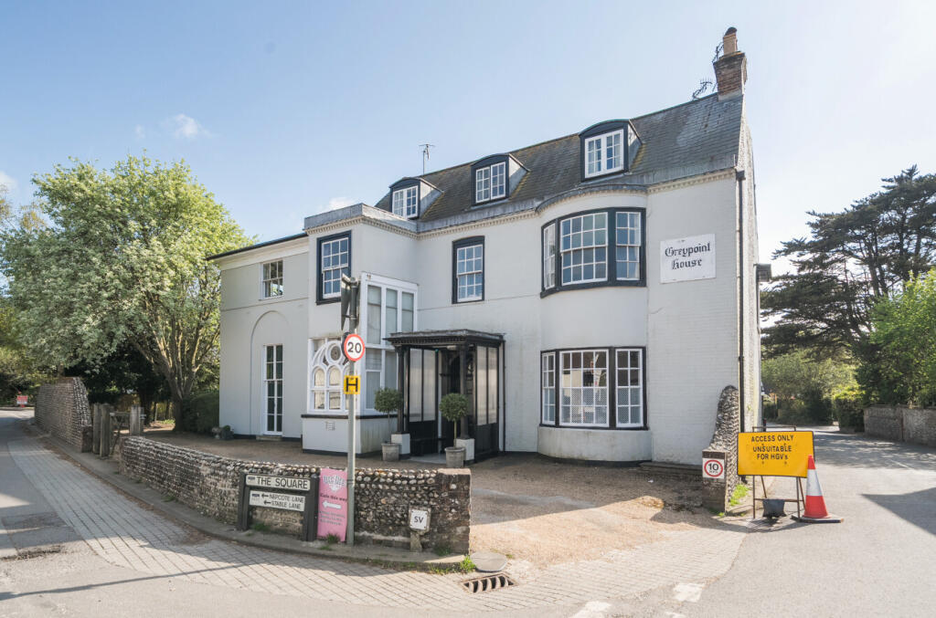2 bed 1st Floor Flat for rent in Worthing. From Michael Jones & Company - New Homes