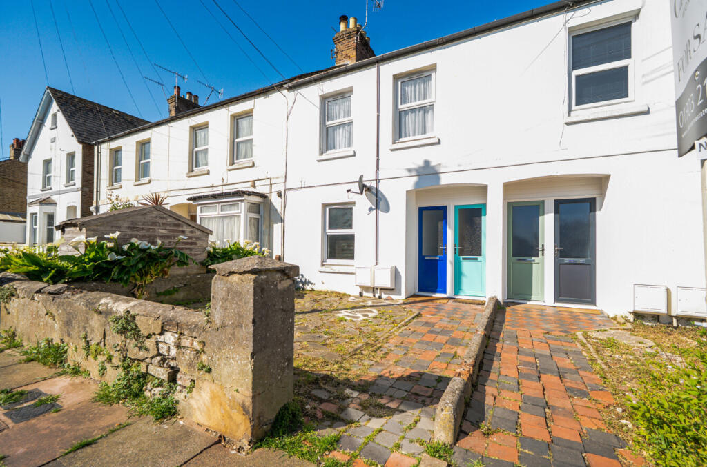 1 bed 1st Floor Flat for rent in Worthing. From Michael Jones & Company - New Homes