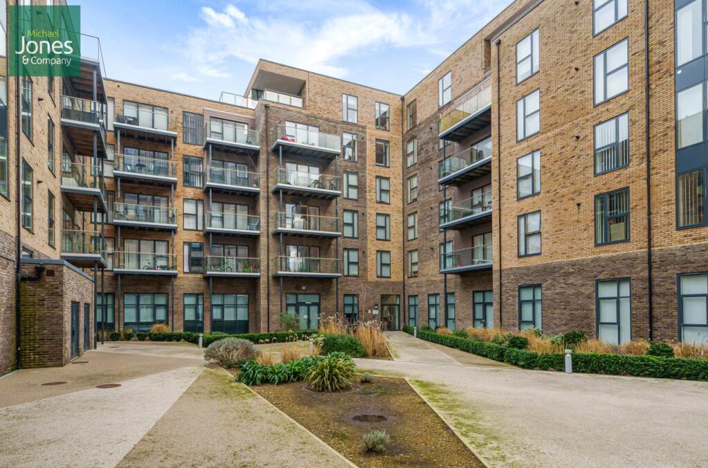 2 bed 1st Floor Flat for rent in Ferring. From Michael Jones & Company - New Homes