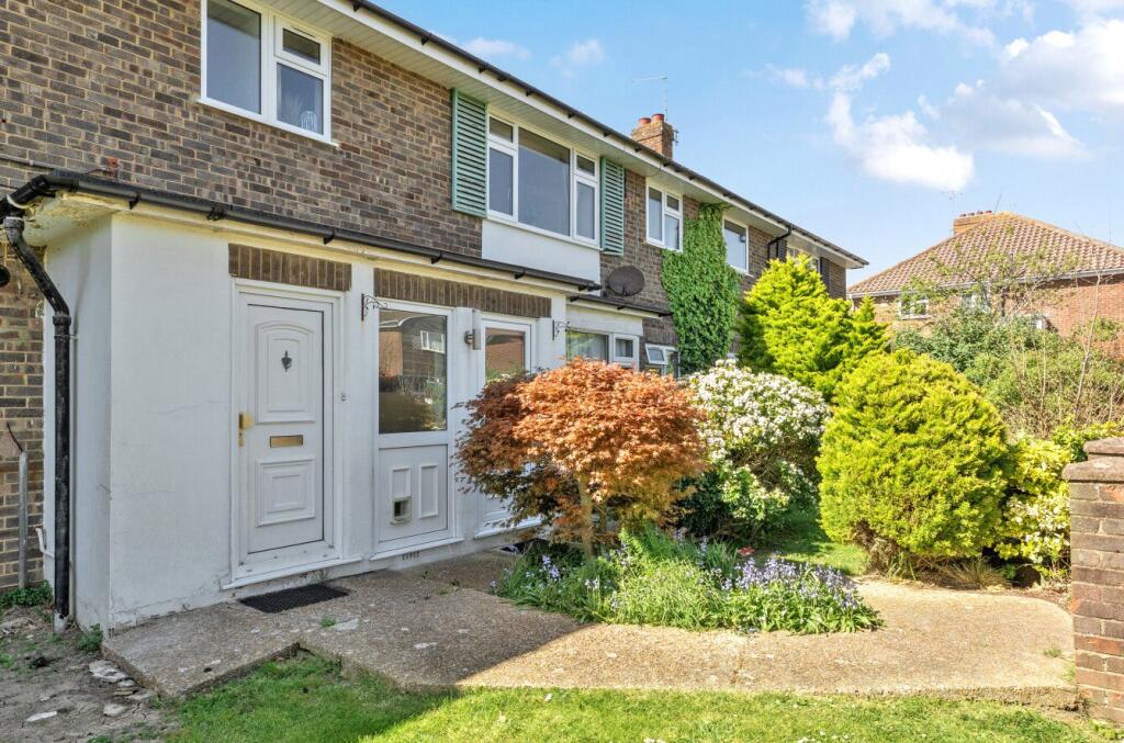 2 bed 1st Floor Flat for rent in Ferring. From Michael Jones & Company - New Homes