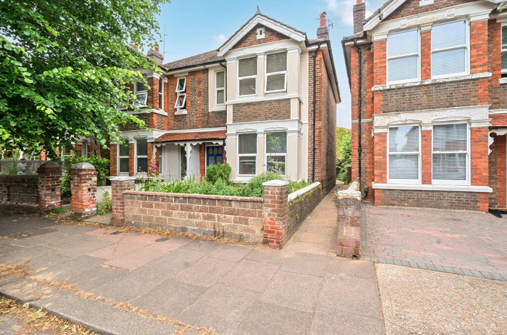 1 bed 1st Floor Flat for rent in Worthing. From Michael Jones & Company - New Homes