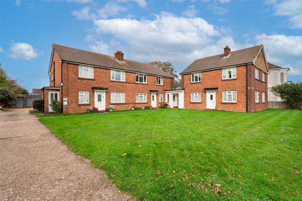 2 bed 1st Floor Flat for rent in Clapham. From Michael Jones & Company - New Homes 2 bed 1st Floor Flat for rent in Clapham. From Michael Jones & Company - New Homes