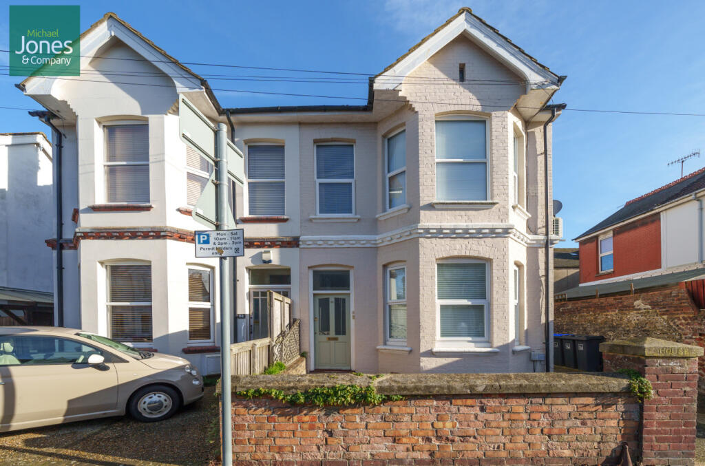 1 bed 1st Floor Flat for rent in Worthing. From Michael Jones & Company - New Homes 1 bed 1st Floor Flat for rent in Worthing. From Michael Jones & Company - New Homes