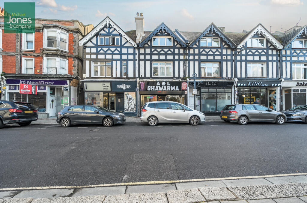 4 bed 1st Floor Flat for rent in Worthing. From Michael Jones & Company - New Homes