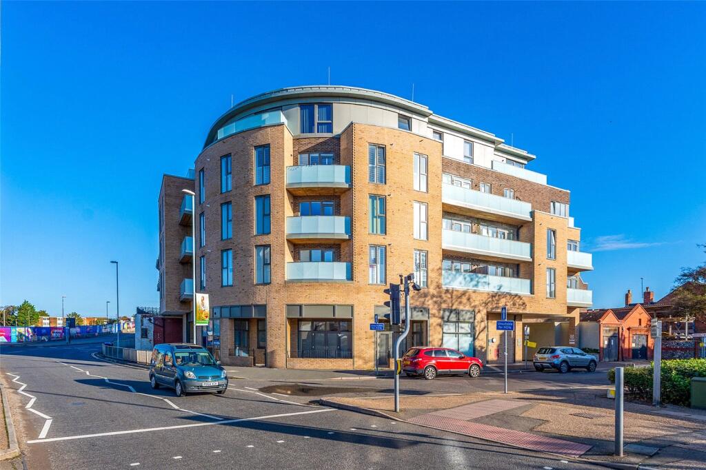 2 bed 1st Floor Flat for rent in Worthing. From Michael Jones & Company - New Homes 2 bed 1st Floor Flat for rent in Worthing. From Michael Jones & Company - New Homes