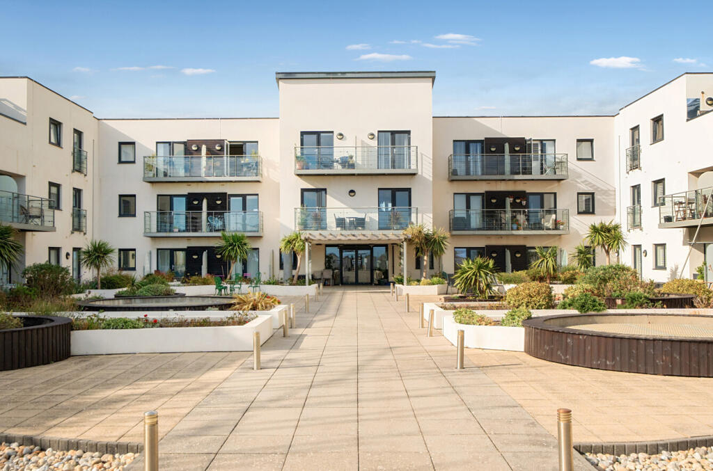 2 bed 1st Floor Flat for rent in Ferring. From Michael Jones & Company - New Homes