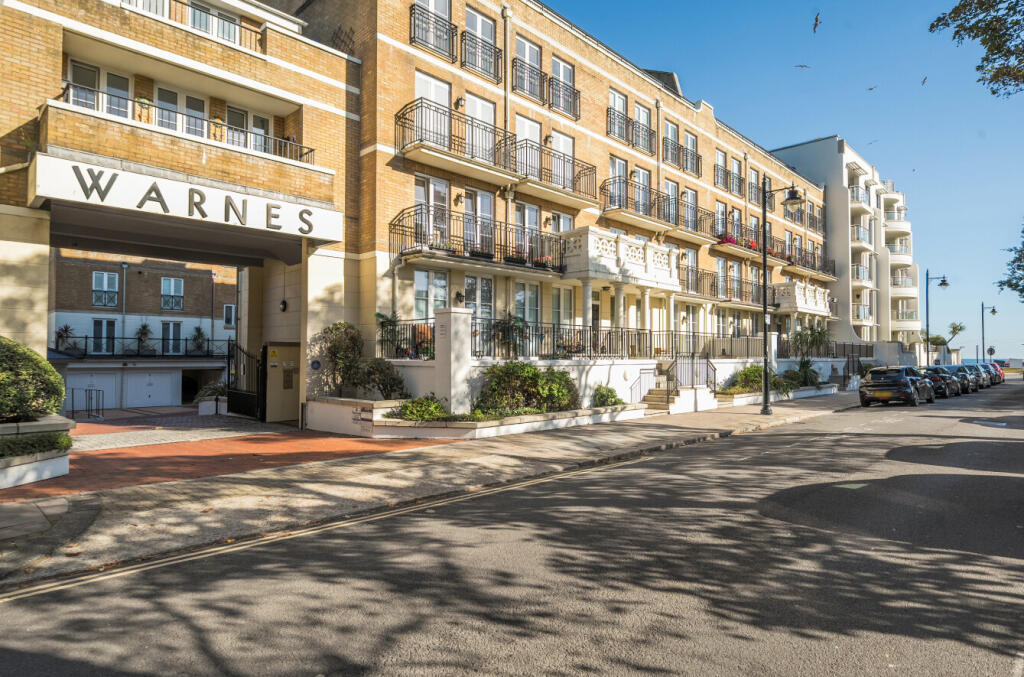2 bed 1st Floor Flat for rent in Worthing. From Michael Jones & Company - New Homes 2 bed 1st Floor Flat for rent in Worthing. From Michael Jones & Company - New Homes