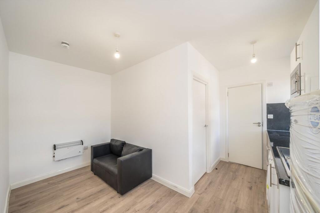 1 bed 1st Floor Flat for rent in Carshalton. From Marsh & Parsons - Tooting 1 bed 1st Floor Flat for rent in Carshalton. From Marsh & Parsons - Tooting