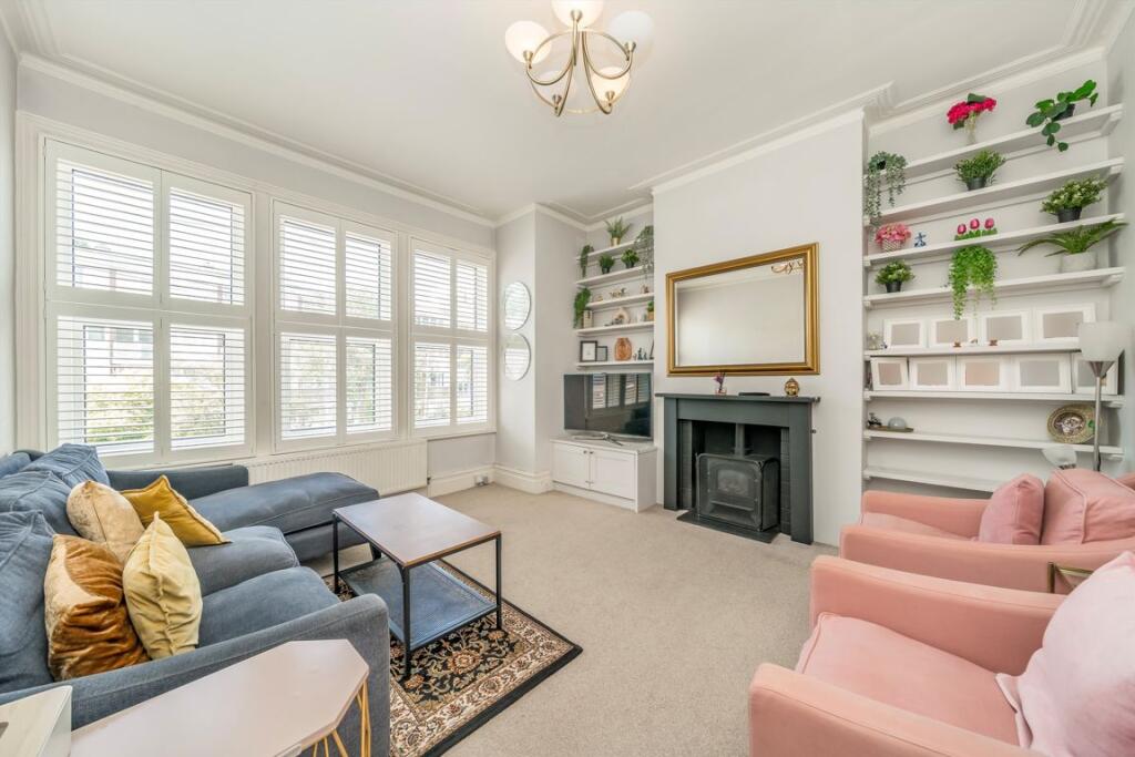 4 bed Annexe for rent in Streatham. From Marsh & Parsons - Tooting 4 bed Annexe for rent in Streatham. From Marsh & Parsons - Tooting