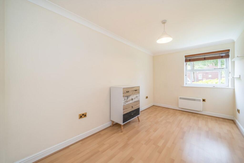 2 bed 1st Floor Flat for rent in Streatham. From Marsh & Parsons - Tooting