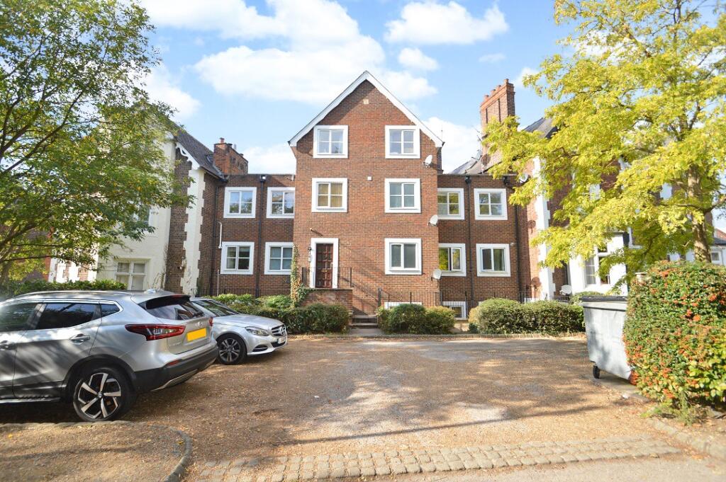 2 bed Apartment for rent in Slough. From The Frost Partnership - Slough