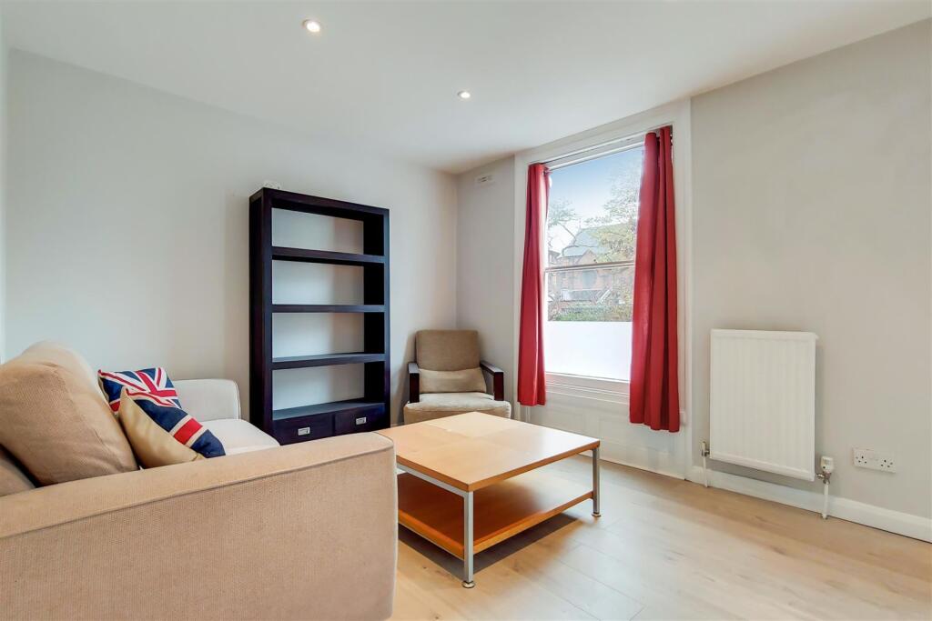1 bed 1st Floor Flat for rent in Battersea. From Absolute Living - London