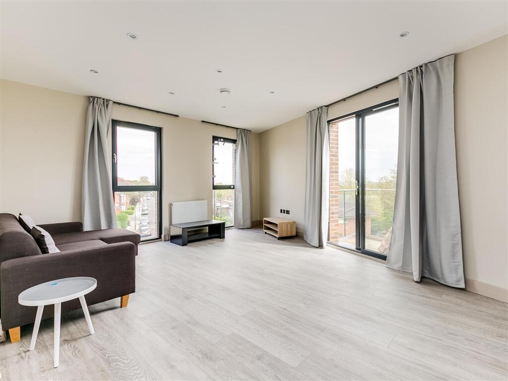 2 bed Apartment for rent in Streatham. From Absolute Living - London