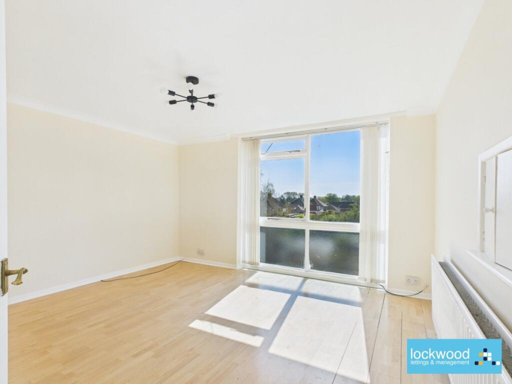 2 bed 1st Floor Flat for rent in Ashford. From Lockwood Lettings and Management - Ashford