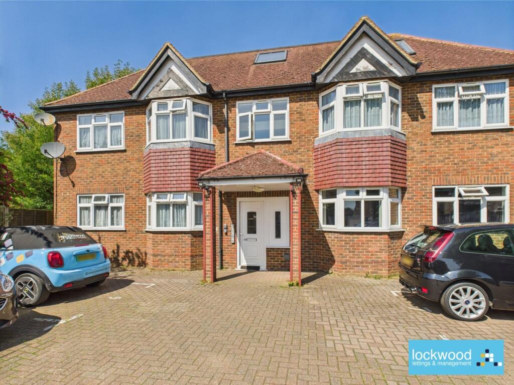 2 bed 1st Floor Flat for rent in Ashford. From Lockwood Lettings and Management - Ashford