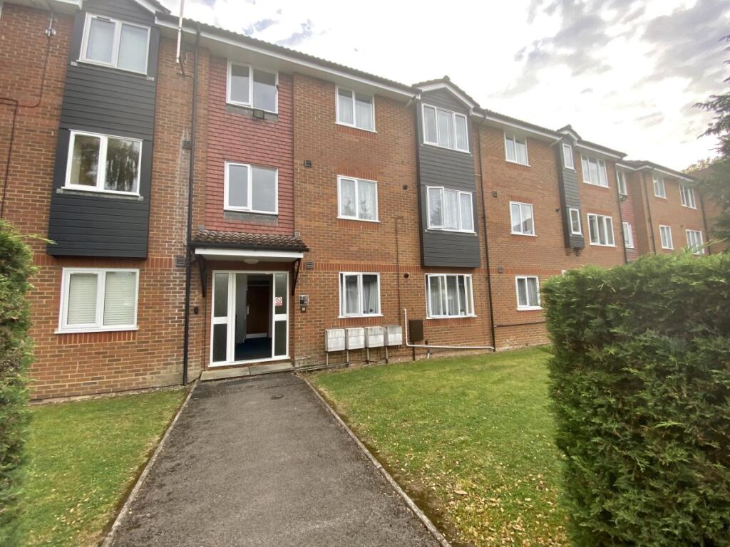 1 bed 1st Floor Flat for rent in Staines-upon-Thames. From Lockwood Lettings and Management - Ashford