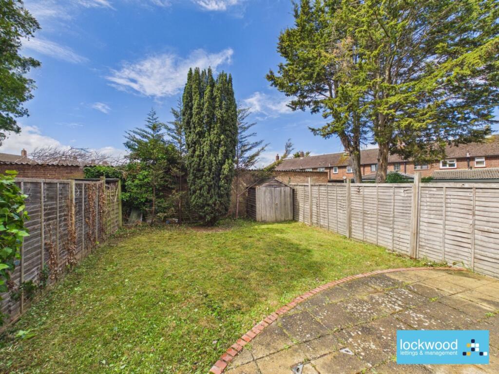 2 bed Not Specified for rent in West Bedfont. From Lockwood Lettings and Management - Ashford