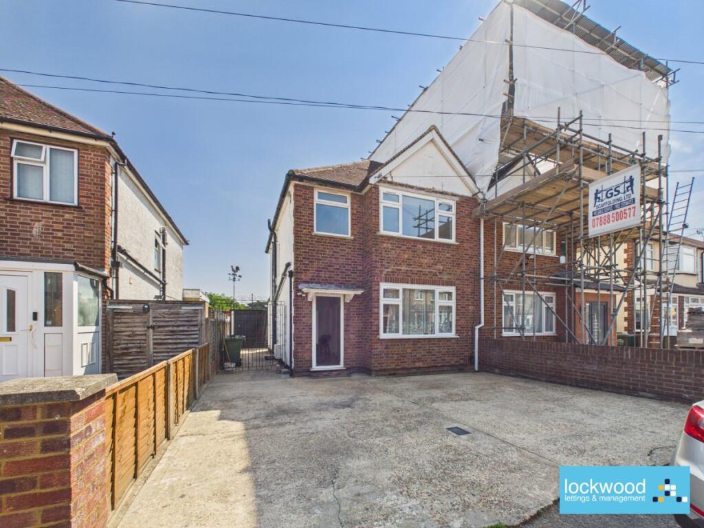 3 bed Semi Detached for rent in Staines-upon-Thames. From Lockwood Lettings and Management - Ashford