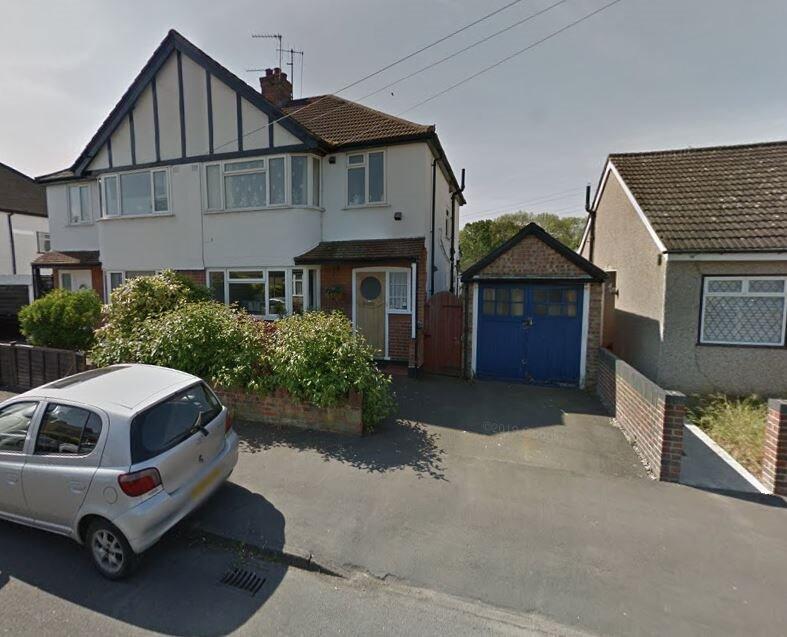 1 bed 1st Floor Flat for rent in Ashford. From Lockwood Lettings and Management - Ashford