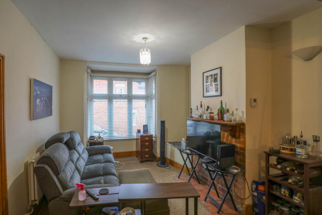 3 bed Mid Terraced House for rent in Kettering. From Carter Williams Ltd - Burton Latimer