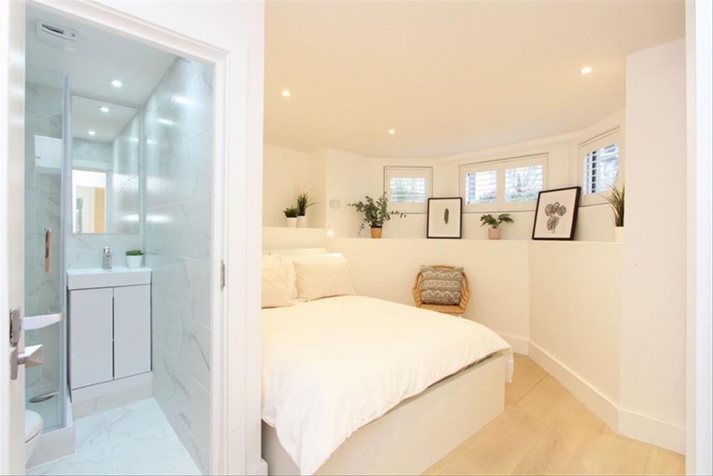 4 bed 1st Floor Flat for rent in Willesden. From Marsh & Parsons - Queens Park 4 bed 1st Floor Flat for rent in Willesden. From Marsh & Parsons - Queens Park