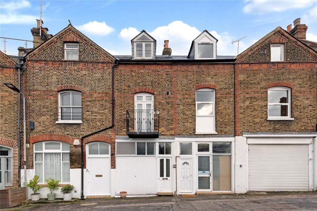 1 bed 1st Floor Flat for rent in Hampstead. From Marsh & Parsons - Queens Park