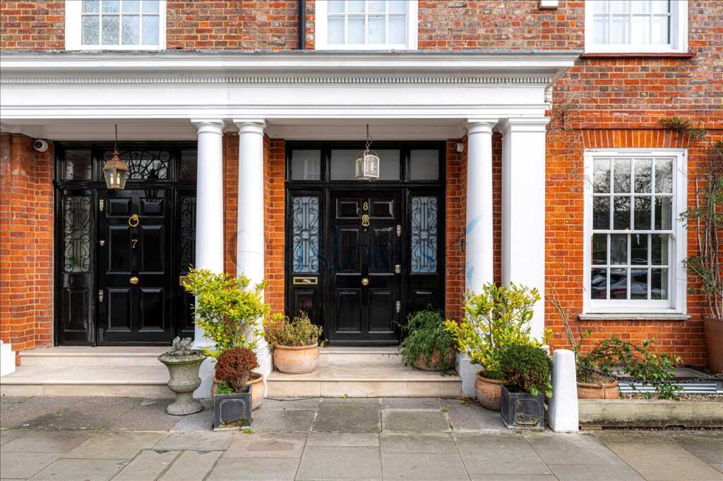5 bed Mid Terraced House for rent in London. From Onslows Estate Agents - London