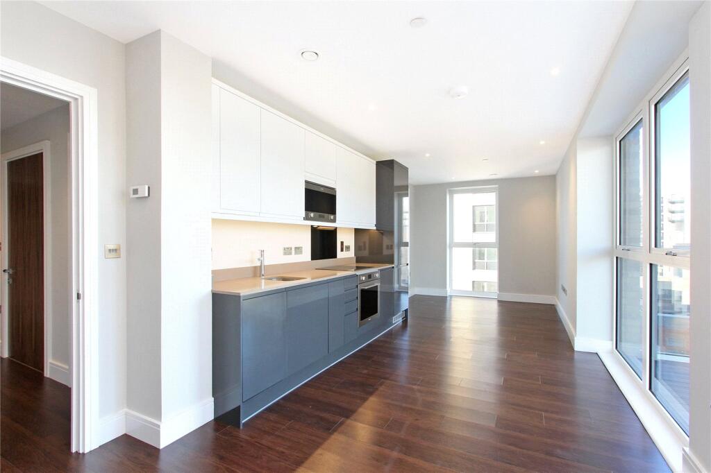 1 bed Apartment for rent in Uxbridge. From Strawberry Star - E16