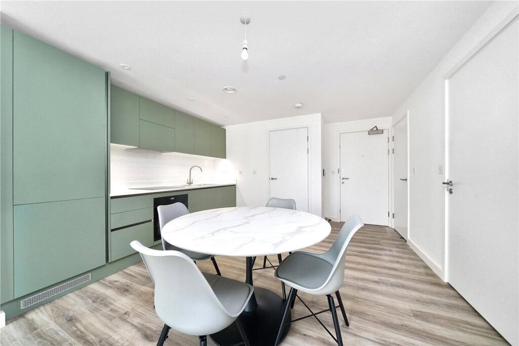 2 bed Not Specified for rent in Mangrove Green. From Strawberry Star - E16