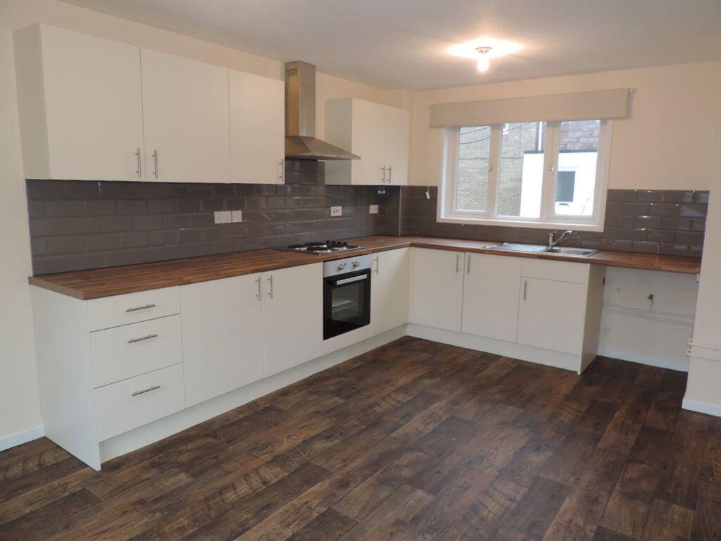 4 bed Mid Terraced House for rent in Marholm. From Progressive Lets 4 bed Mid Terraced House for rent in Marholm. From Progressive Lets