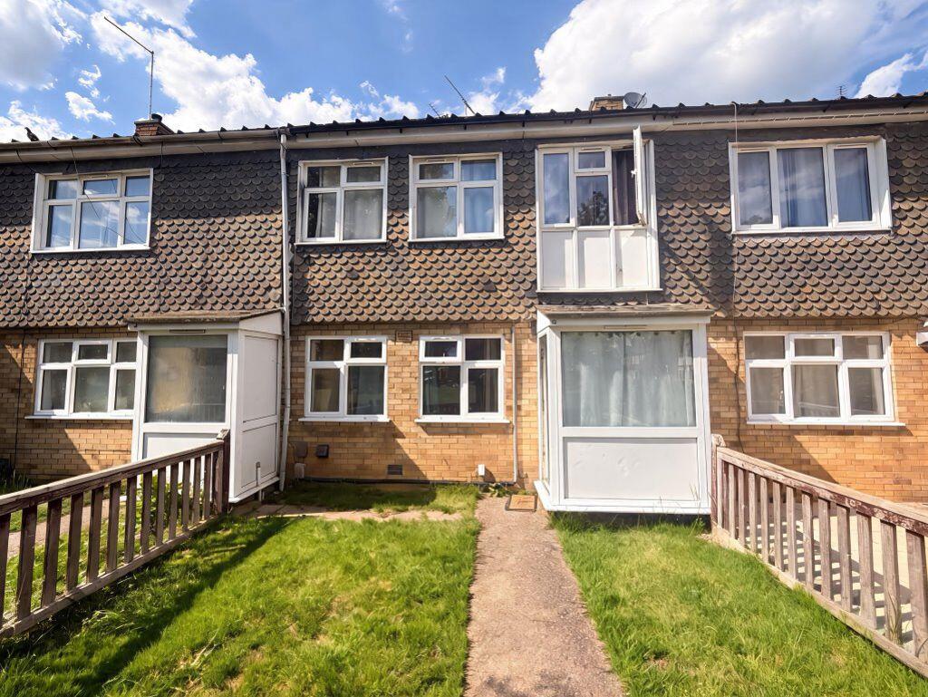3 bed Mid Terraced House for rent in Peterborough. From Progressive Lets