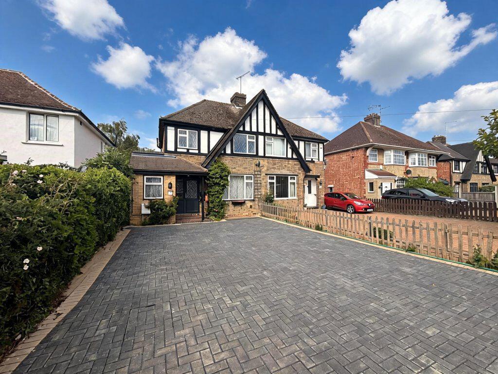 3 bed Semi Detached for rent in Peterborough. From Progressive Lets 3 bed Semi Detached for rent in Peterborough. From Progressive Lets
