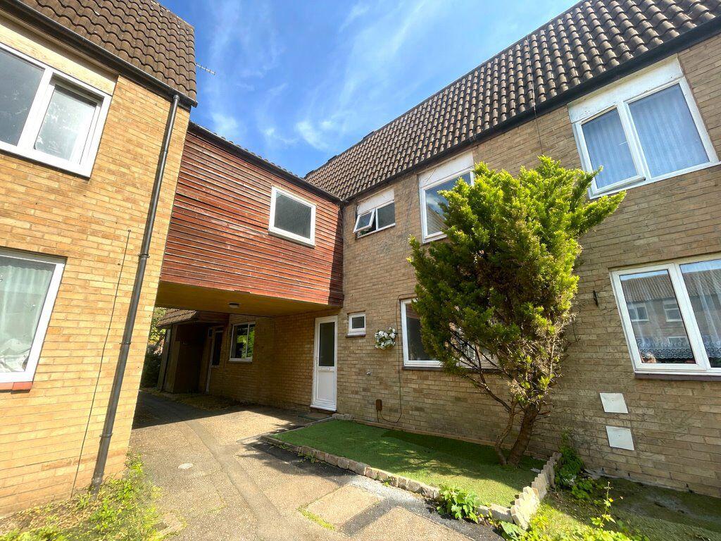 4 bed Mid Terraced House for rent in Yaxley. From Progressive Lets 4 bed Mid Terraced House for rent in Yaxley. From Progressive Lets