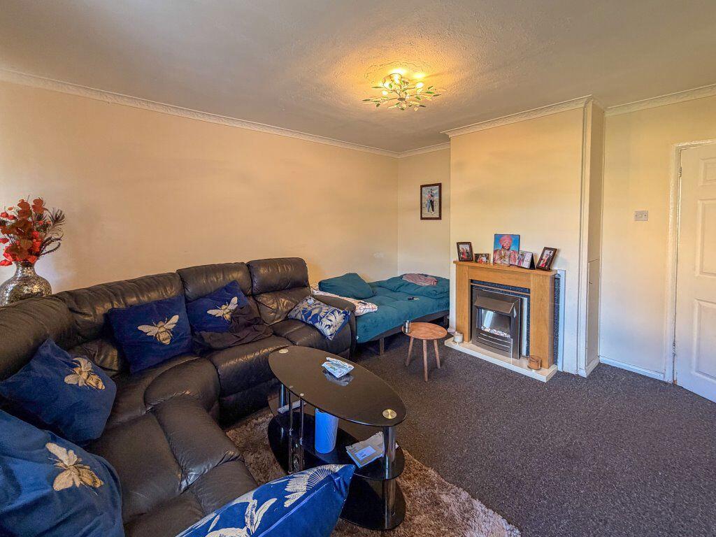 3 bed Mid Terraced House for rent in Peterborough. From Progressive Lets