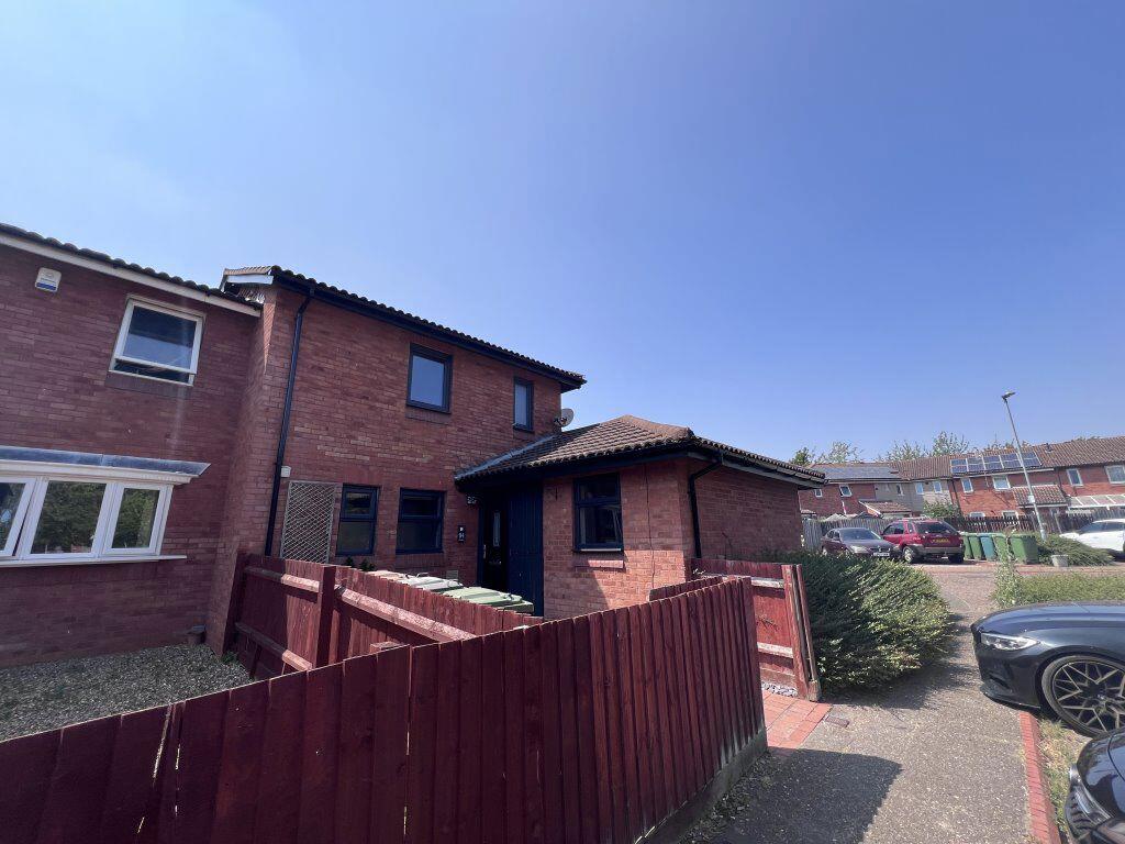4 bed Detached for rent in Milking Nook. From Progressive Lets