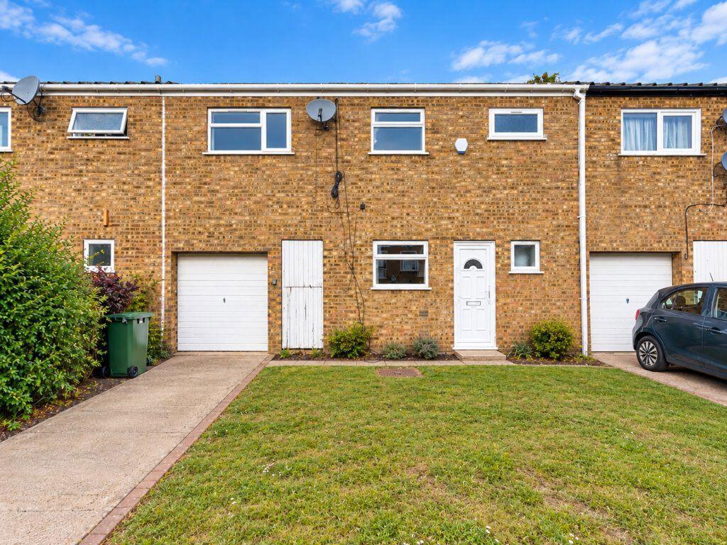 4 bed Mid Terraced House for rent in Marholm. From Progressive Lets