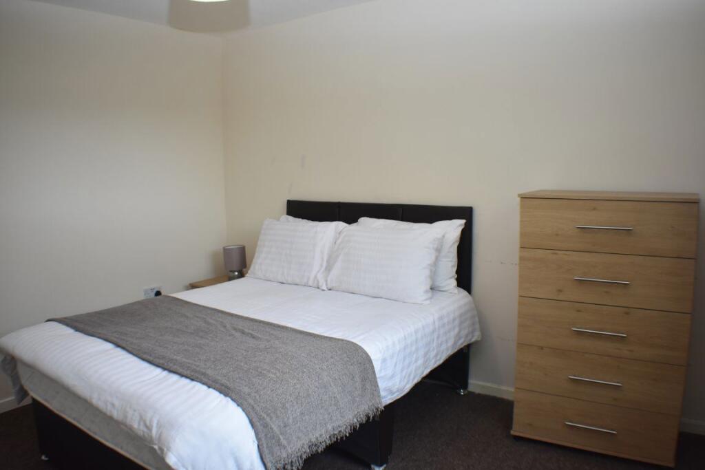 1 bed Town House for rent in Marholm. From Progressive Lets