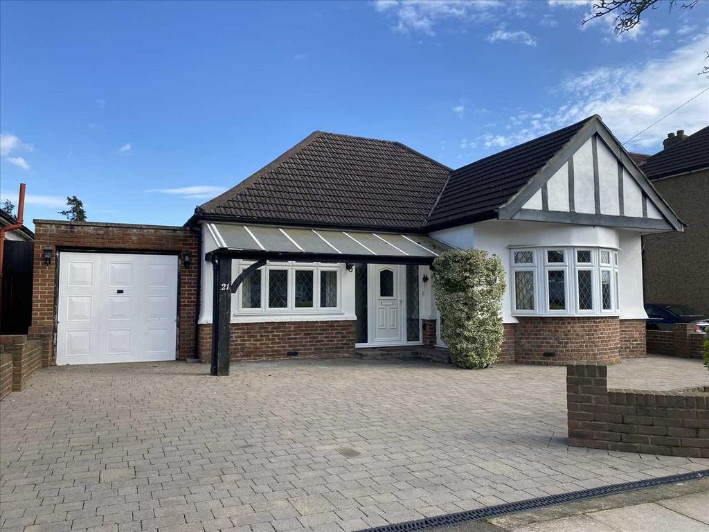 3 bed Bungalow for rent in Harrow. From Blue Ocean Property Consultants