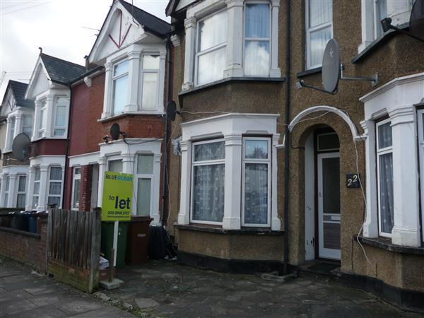 3 bed Flat for rent in Harrow. From Blue Ocean Property Consultants