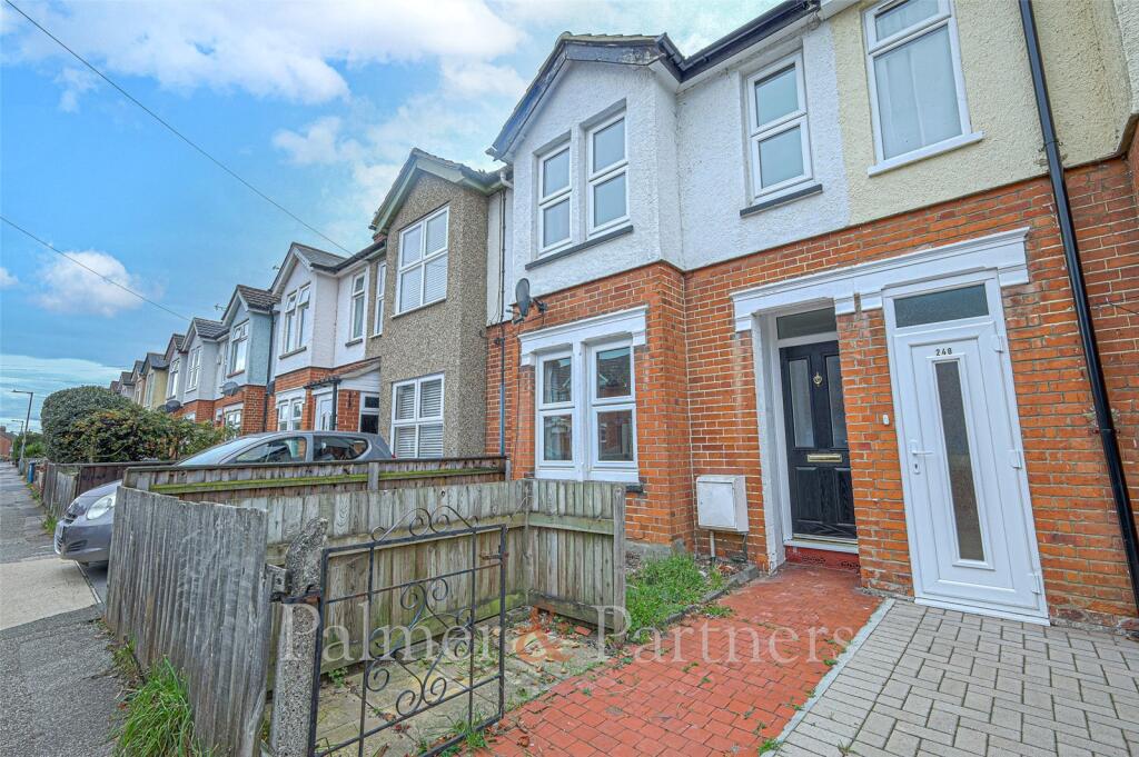 3 bed Mid Terraced House for rent in Ipswich. From Palmer & Partners - Suffolk
