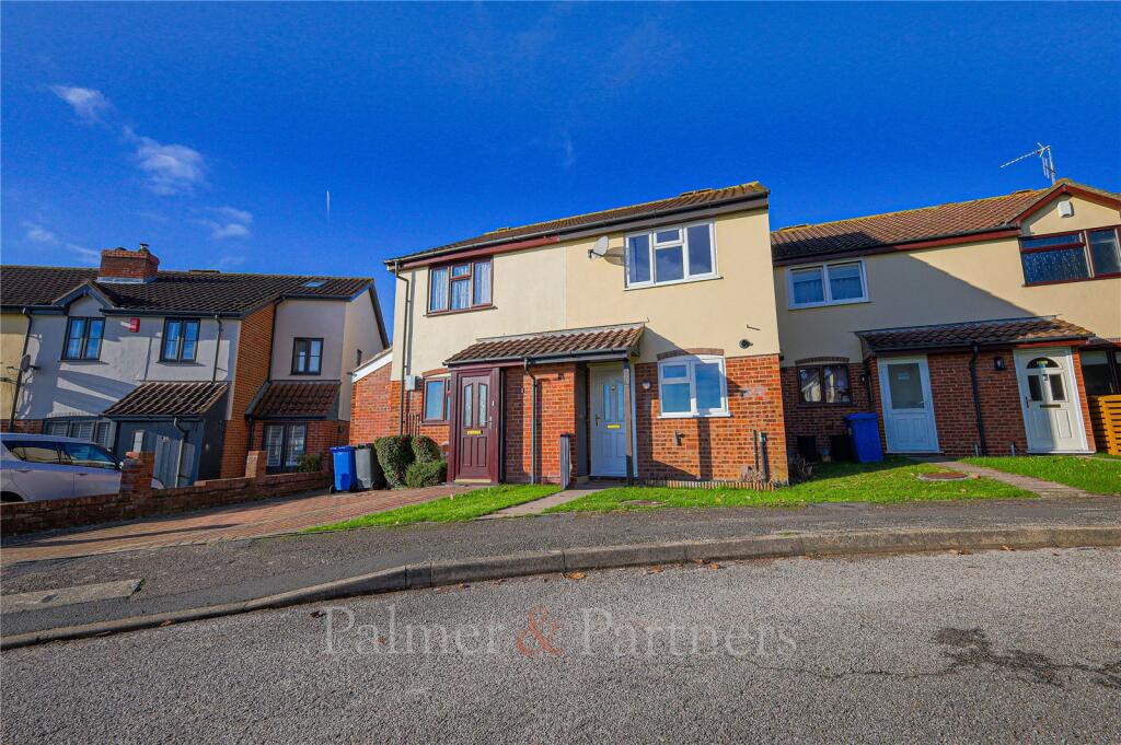 2 bed Mid Terraced House for rent in Ipswich. From Palmer & Partners - Suffolk