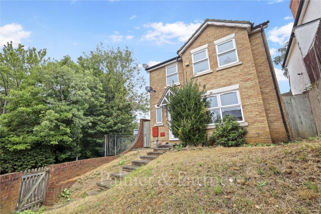 4 bed Detached for rent in Ipswich. From Palmer & Partners - Suffolk 4 bed Detached for rent in Ipswich. From Palmer & Partners - Suffolk