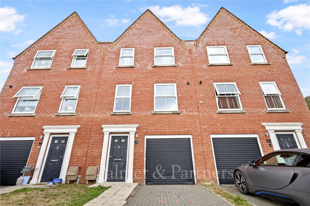3 bed Mid Terraced House for rent in Ipswich. From Palmer & Partners - Suffolk 3 bed Mid Terraced House for rent in Ipswich. From Palmer & Partners - Suffolk