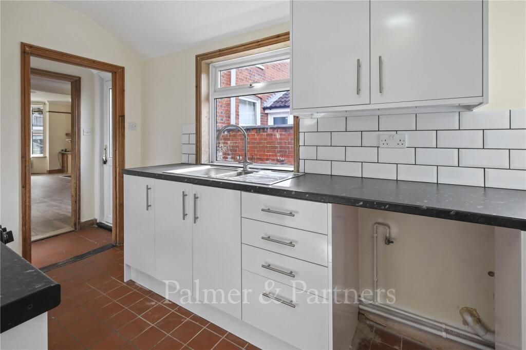 3 bed Mid Terraced House for rent in Ipswich. From Palmer & Partners - Suffolk 3 bed Mid Terraced House for rent in Ipswich. From Palmer & Partners - Suffolk