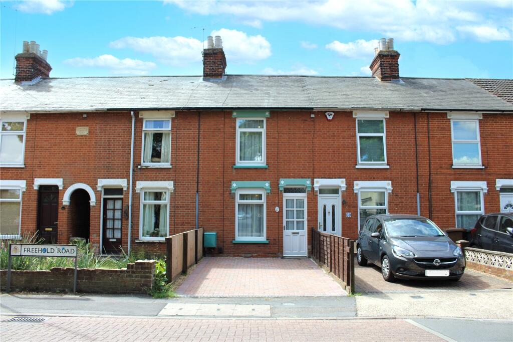 3 bed Mid Terraced House for rent in Ipswich. From Palmer & Partners - Suffolk