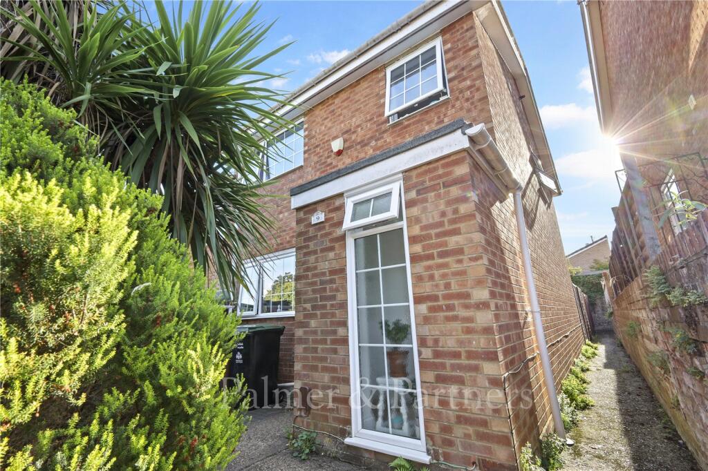 3 bed End of Terrace for rent in Ipswich. From Palmer & Partners - Suffolk 3 bed End of Terrace for rent in Ipswich. From Palmer & Partners - Suffolk