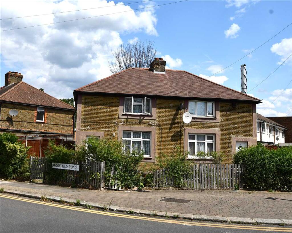 3 bed Detached for rent in Edmonton. From Masons Property Services - Edmonton 3 bed Detached for rent in Edmonton. From Masons Property Services - Edmonton