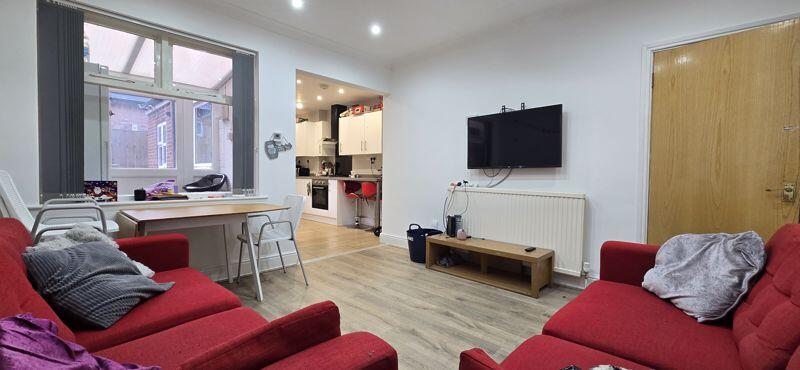 5 bed House Share for rent in Nottingham. From Zebralets Nottingham