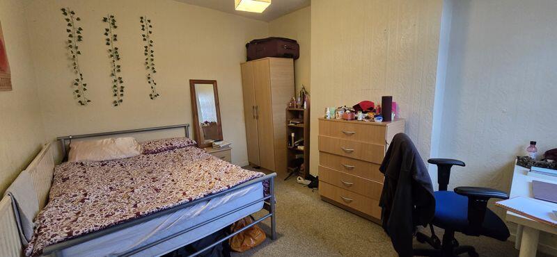 5 bed Mid Terraced House for rent in Nottingham. From ZEBRAlets - Nottingham 5 bed Mid Terraced House for rent in Nottingham. From ZEBRAlets - Nottingham